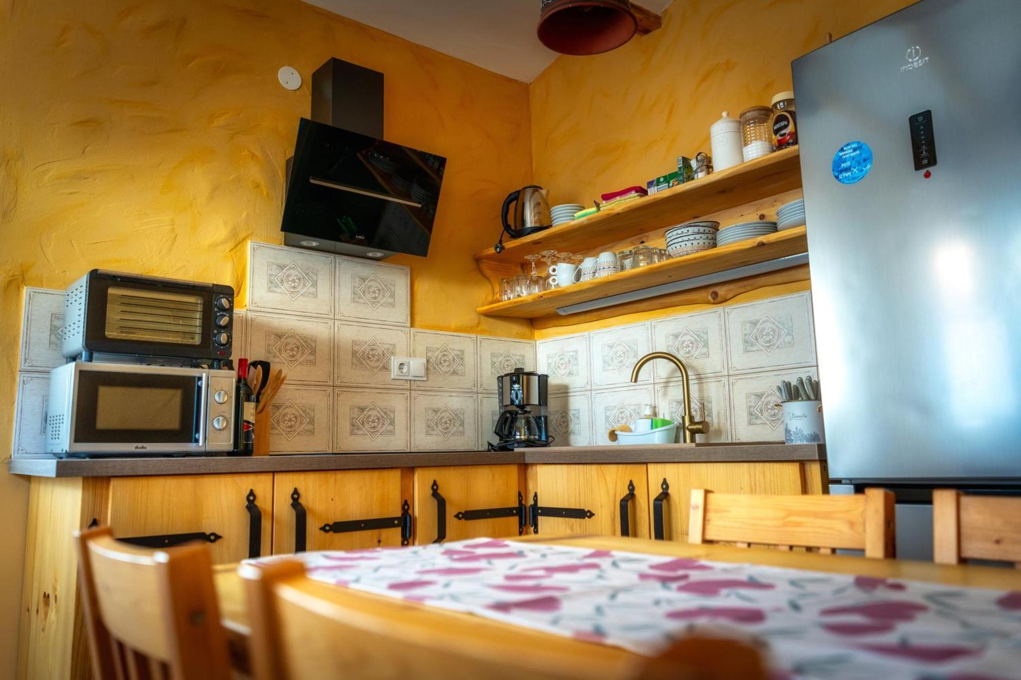 Stara Soncna Hisa Apartment Radovljica Bagian luar foto