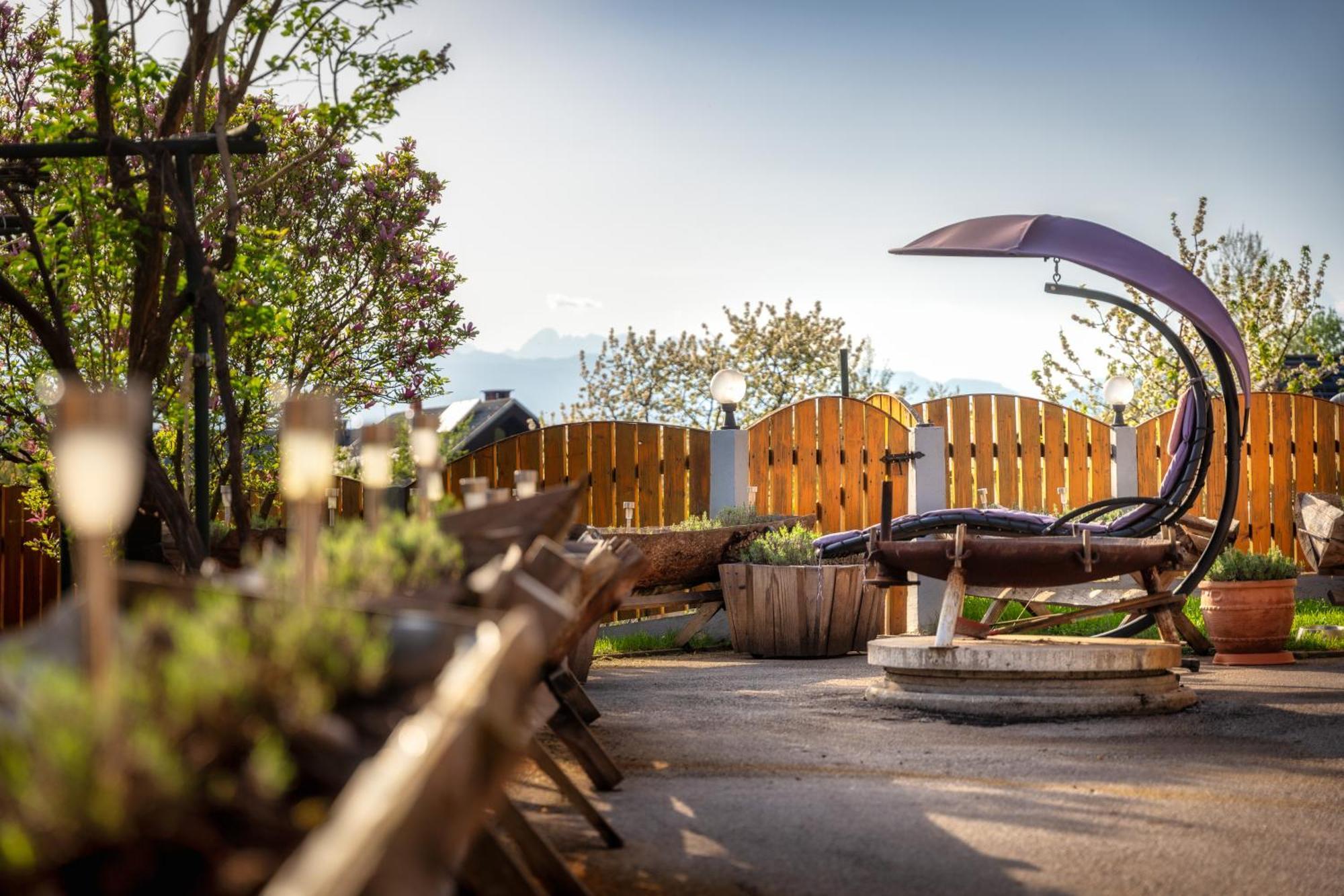 Stara Soncna Hisa Apartment Radovljica Bagian luar foto
