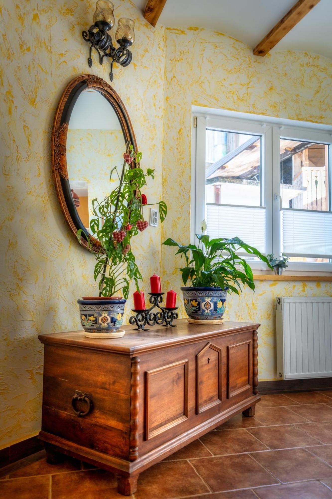 Stara Soncna Hisa Apartment Radovljica Bagian luar foto